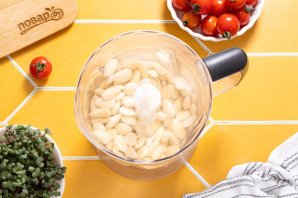 Крем-сыр из миндаля Крем-сыр из миндаля