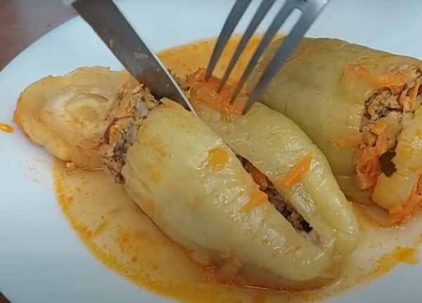 Обожаю готовить это блюдо. Летний рецепт фаршированных перчиков. Обожаю готовить это блюдо. Летний рецепт фаршированных перчиков.