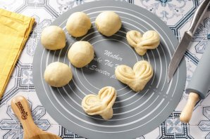 Булочки плюшки