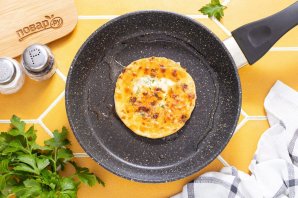 Луковая лепешка Луковая лепешка