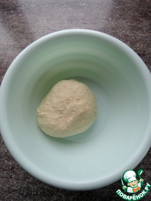 Пицца с тунцом и маслинами Пицца с тунцом и маслинами