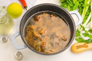 "Том ям" с курицей