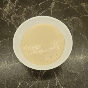 Рулет на дрожжевом тесте с творогом