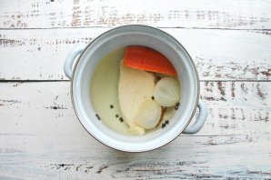 Заливное из грудки индейки