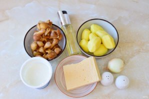 Картофель с опятами в духовке
