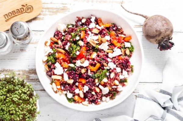 Салат из киноа со свеклой