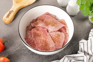 Картошка по-французски с помидорами Картошка по-французски с помидорами