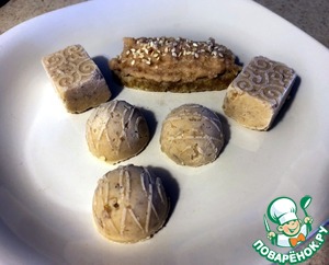 Домашняя арахисовая паста с яблоками "универсальная" Домашняя арахисовая паста с яблоками "универсальная"