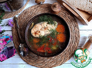 Домашняя уха из красной рыбы