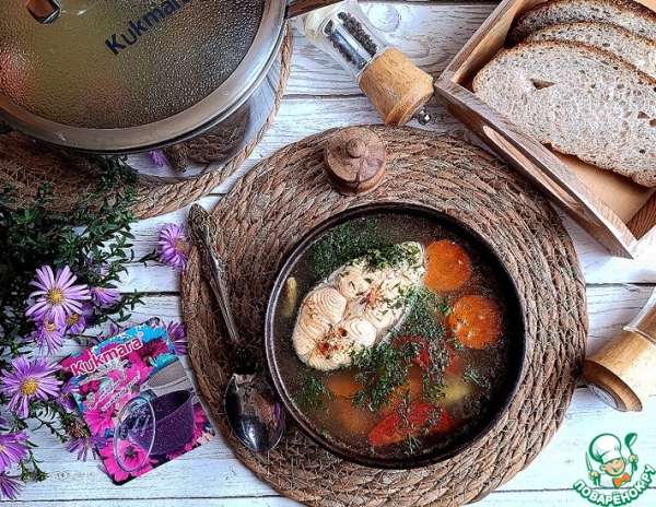 Домашняя уха из красной рыбы