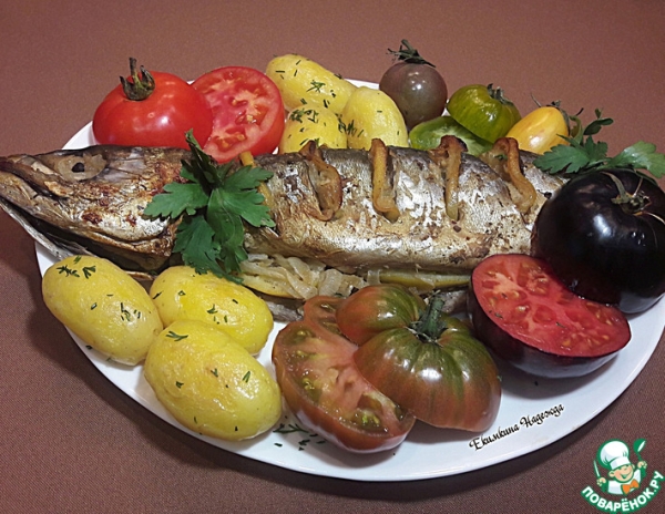 Духовая скумбрия, запеченная в пакете