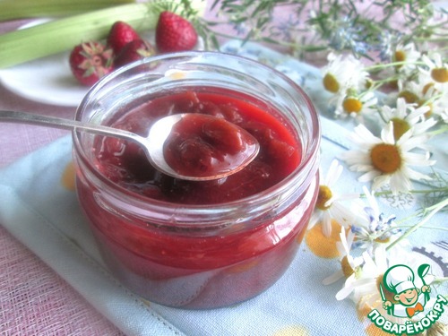 Джем из ревеня, клубники и изюма Джем из ревеня, клубники и изюма