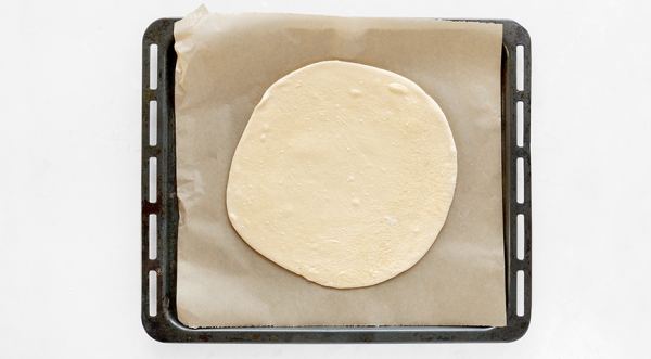 Хачапури лодочка по-аджарски с яйцом, пошаговый рецепт с фото на 1858 ккал