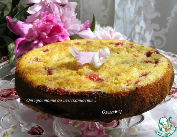 Быстрый клубничный пирог Быстрый клубничный пирог