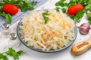Капуста квашеная с морковью Капуста квашеная с морковью