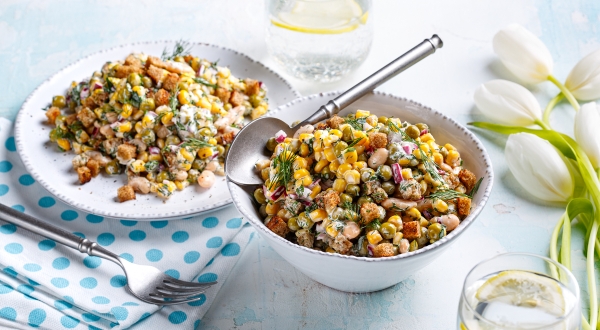 Салат с фасолью, кукурузой и сухариками, пошаговый рецепт с фото на 268 ккал Салат с фасолью, кукурузой и сухариками, пошаговый рецепт с фото на 268 ккал