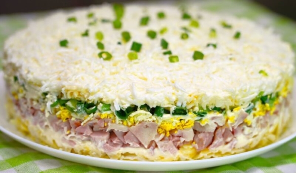 Готовлю на Новый год уже 3 года. Безумно вкусный и красивый салат «Невеста»