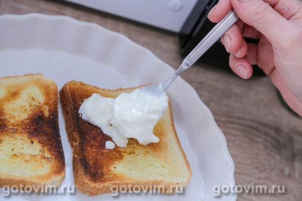 Тосты с инжиром и сыром стратичелла в микроволновке