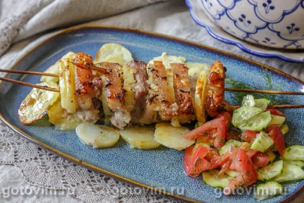 Шашлык «Наполеон» с картофелем (в духовке) Шашлык «Наполеон» с картофелем (в духовке)