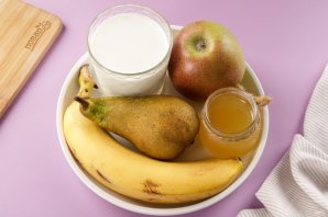 Смузи с яблоком, грушей и бананом Смузи с яблоком, грушей и бананом