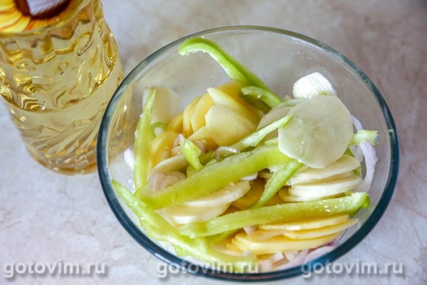 Запеканка из свинины с картофелем и сладким перцем Запеканка из свинины с картофелем и сладким перцем