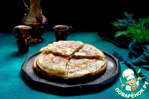 Безглютеновая лепешка с мясом и сыром