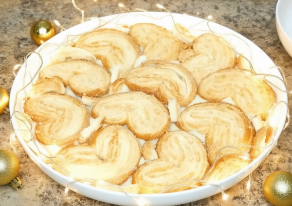 Самый ленивый и быстрый &laquo;Наполеон&raquo;. Рецепт без выпечки за 15 минут