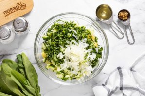 Салат со щавелем Салат со щавелем