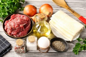 Жареная слоёная самса с мясом Жареная слоёная самса с мясом