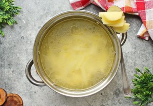 Щи с курицей Щи с курицей