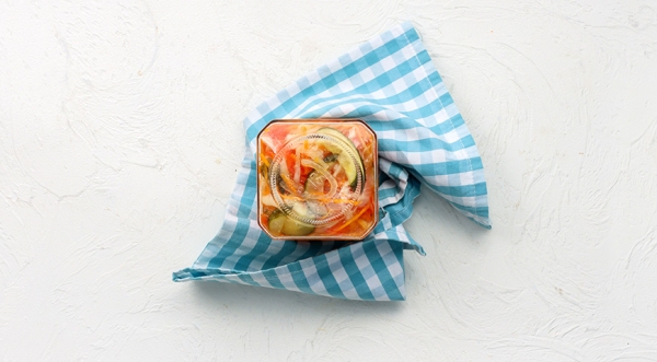 Салат Берегись, водка!, пошаговый рецепт с фото на 158 ккал