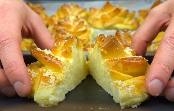 Остаются мягкими 7 дней в неделю. «Розочки» с посыпкой за 15 минут