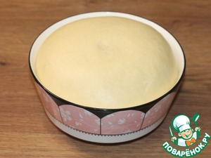 Плетеные булочки на молоке с начинкой