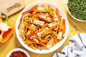 Соевая спаржа с овощами Соевая спаржа с овощами