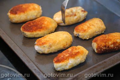 Куриные котлеты «Метропольки» с печеночным паштетом и беконом Куриные котлеты «Метропольки» с печеночным паштетом и беконом