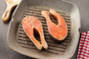 Форель жареная