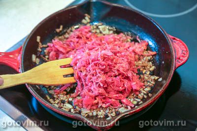 Котлеты из мяса с квашеной капустой Котлеты из мяса с квашеной капустой