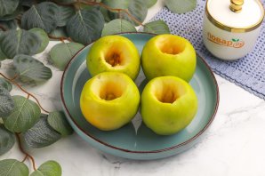 Яблоки с медом в аэрогриле Яблоки с медом в аэрогриле