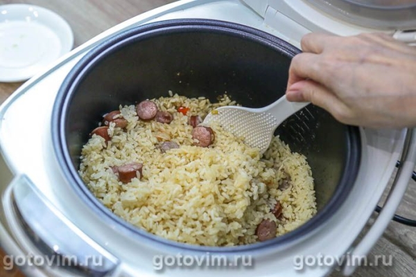 Паэлья с креветками, свининой и копчёными колбасками в мультиварке
