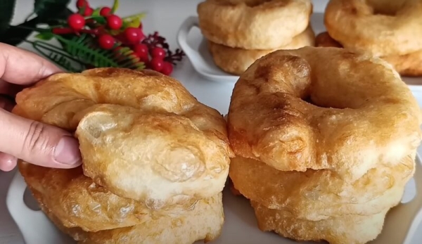 Невероятно пышные турецкие пончики! Всего 1 ложка уксуса — и вы забудете о других рецептах Невероятно пышные турецкие пончики! Всего 1 ложка уксуса — и вы забудете о других рецептах