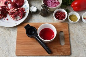 Салат "Тбилиси" с гранатом Салат "Тбилиси" с гранатом