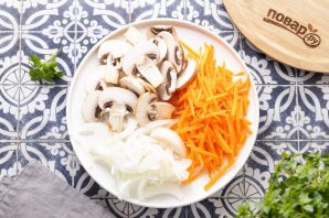 Суп из грибов и дикого риса Суп из грибов и дикого риса