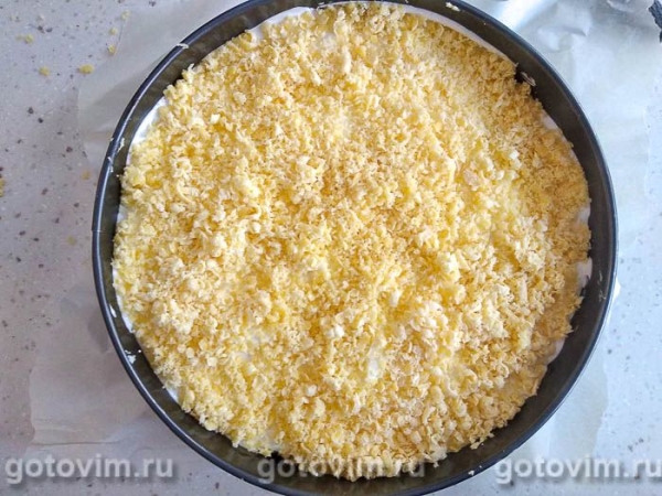 Творожный пирог с персиками и воздушной меренгой