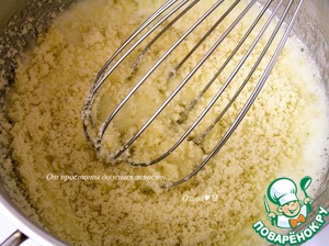 Кекс с черносливом и миндальной мукой