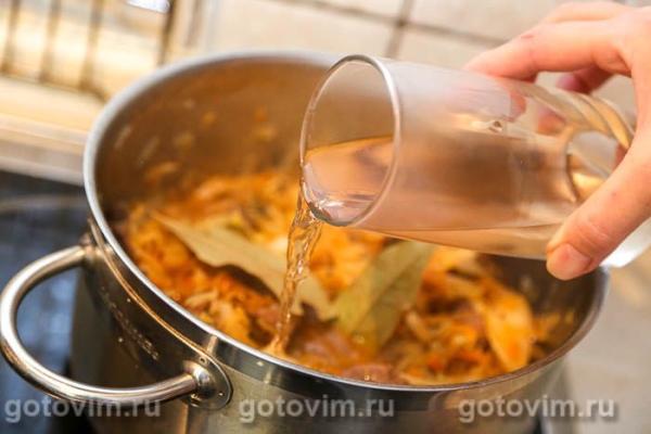 Бигус из квашеной капусты с сердечками индейки