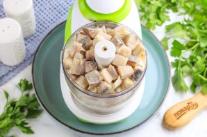 Форшмак из селедки с яблоком Форшмак из селедки с яблоком