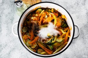 Салат с перцем на зиму