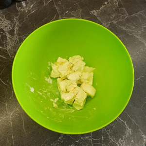 Пирог с курицей и грибами