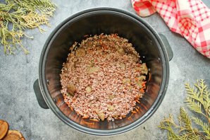 Печень со свининой в мультиварке Печень со свининой в мультиварке