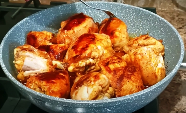 Как замариновать и правильно пожарить курицу. Рецепт лучшего соуса к мясу Как замариновать и правильно пожарить курицу. Рецепт лучшего соуса к мясу